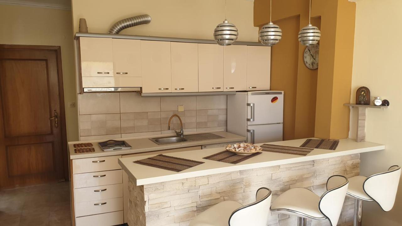 Gouris Appartements Nea Kallikrateia Екстер'єр фото
